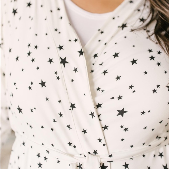 Buttery Soft Galaxy Star Robe - Picture 3 of 8